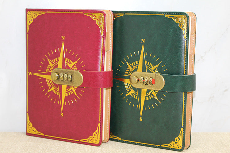 Pusula Desenli Şifreli Deri Defter